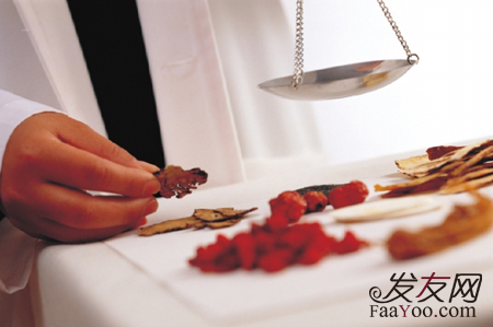 夏季如何預(yù)防物理性脫發(fā)文章圖片展示