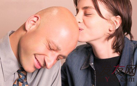 治療男人脫發(fā)的方法有哪些,男人脫發(fā)后該怎么辦文章圖片瀏覽