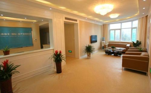 碧蓮盛植發(fā)可靠嗎？手術(shù)前注意什么事項(xiàng)？