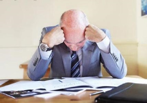 男性如何預(yù)防脫發(fā)