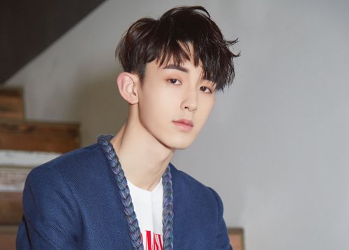 男性頭發(fā)太過干枯怎么辦