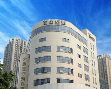 重慶植發(fā)醫(yī)院排行榜|新生和碧蓮盛哪個(gè)靠譜?還有這些醫(yī)院上榜!