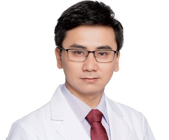 深圳新生植發(fā)如何?梁明成醫(yī)生植發(fā)怎么樣?附醫(yī)院價(jià)格表