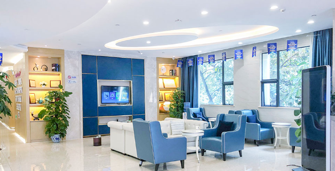 南寧大麥微針?lè)N植頭發(fā)好不好?附禿頂植發(fā)經(jīng)歷分享+醫(yī)院價(jià)格表