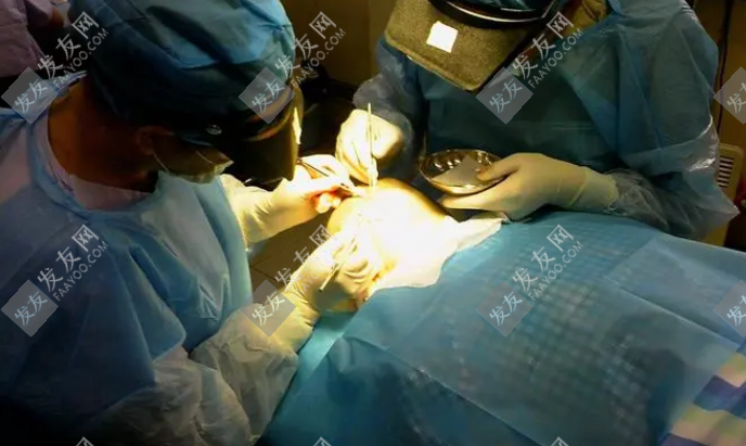 廣東植發(fā)一般多少錢